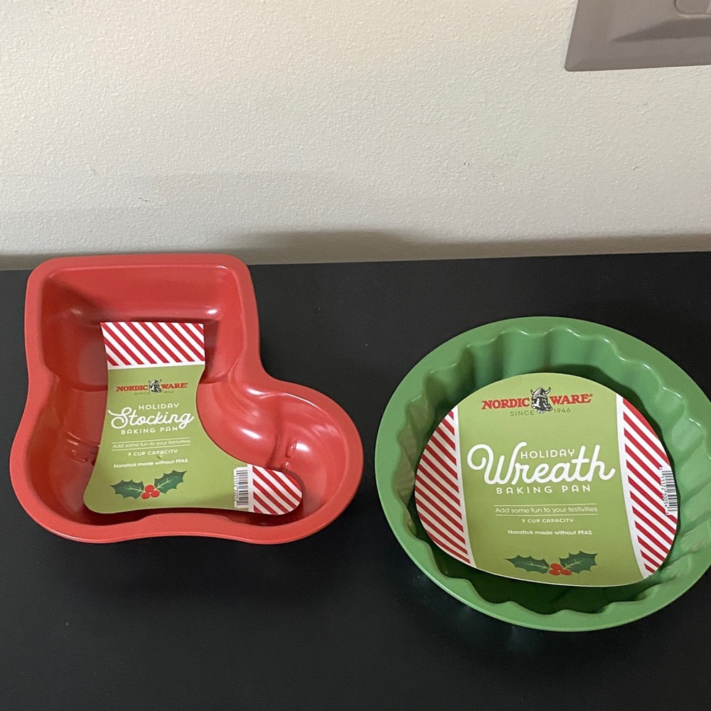 Nordic Ware Red and Green Holiday Baking Pans